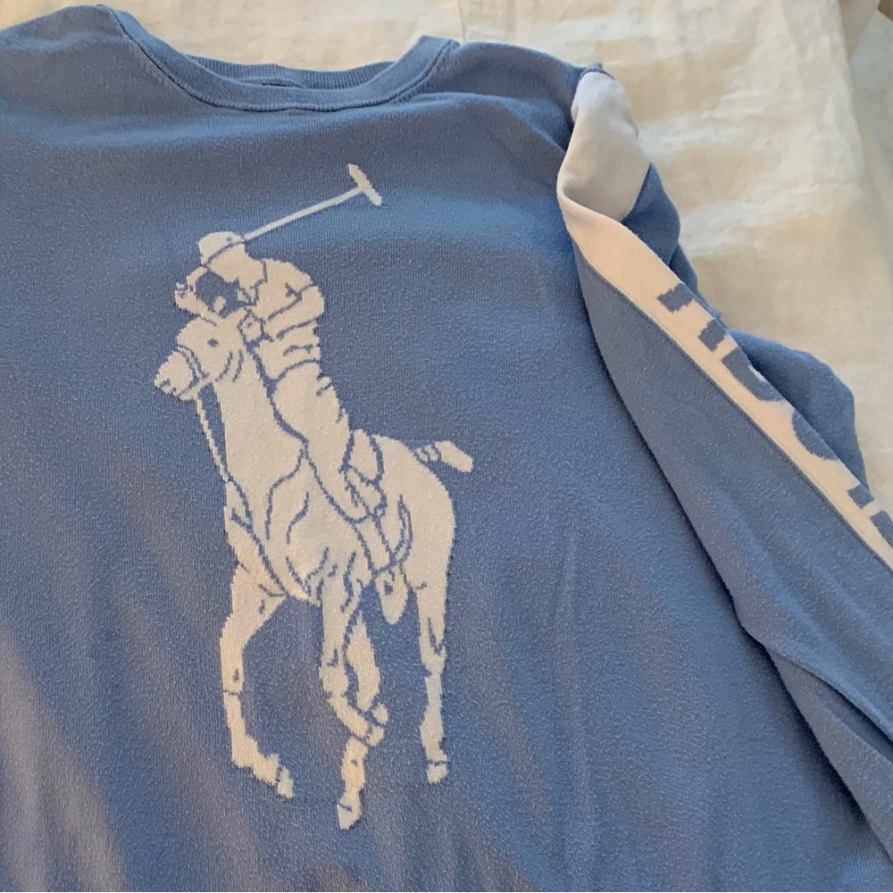 Womens sweatshirt RL very soft, lightly used, no stains, very clean